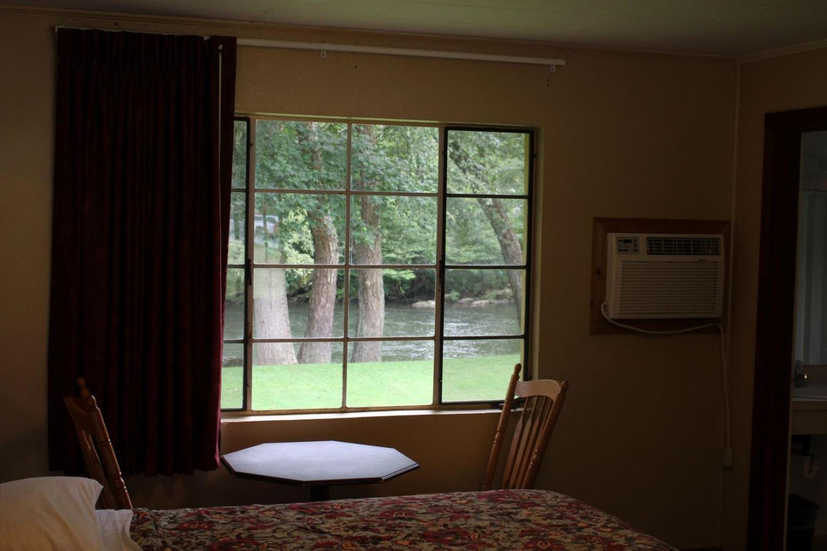 Two Rivers Lodge Bryson City Kültér fotó